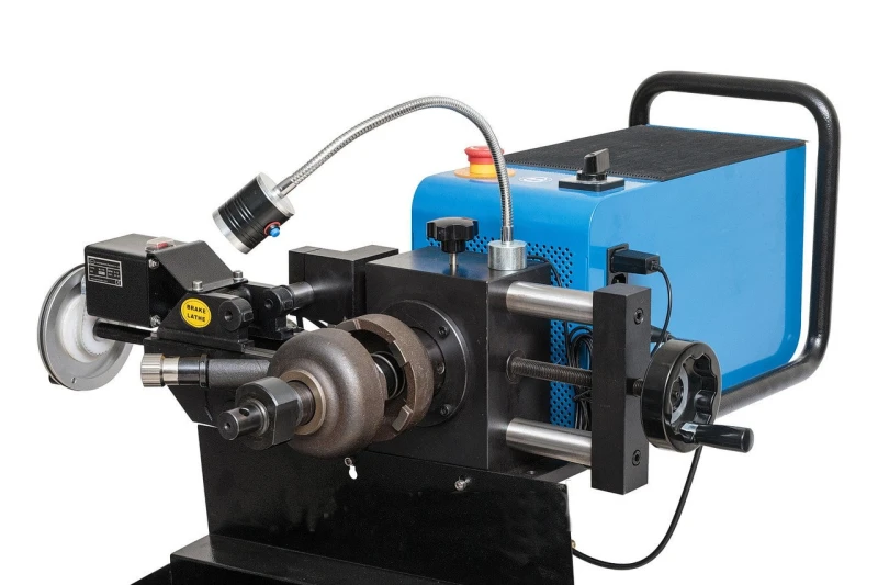 UREĐAJ ZA TOKARENJE DISKOVA