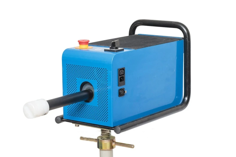 UREĐAJ ZA TOKARENJE DISKOVA